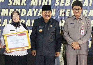 SMKN 1 Grati Raih Juara 1 BKK Awards Tingkat Provinsi Jatim